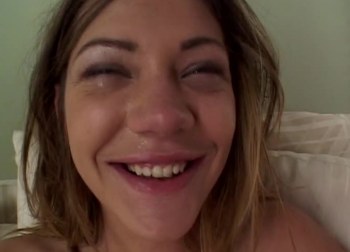 Billede 1 - scene 4 - Be Gentle Its My First Time