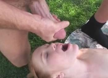 Billede 6 - scene 5 - My Favorite Babysitters 2